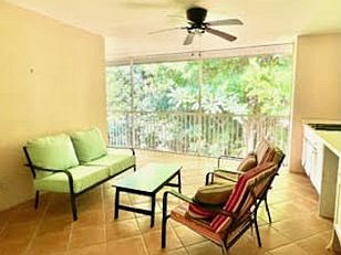 CLICK on picture to enlarge. Command Key F11 makes it even bigger. With the large picture a SLIDE SHOW is automatically activated. To go BACK and FORTH click on the LEFT or RIGHT side of the big picture. To finish the SLIDE SHOW click in the darkened area or on (x).